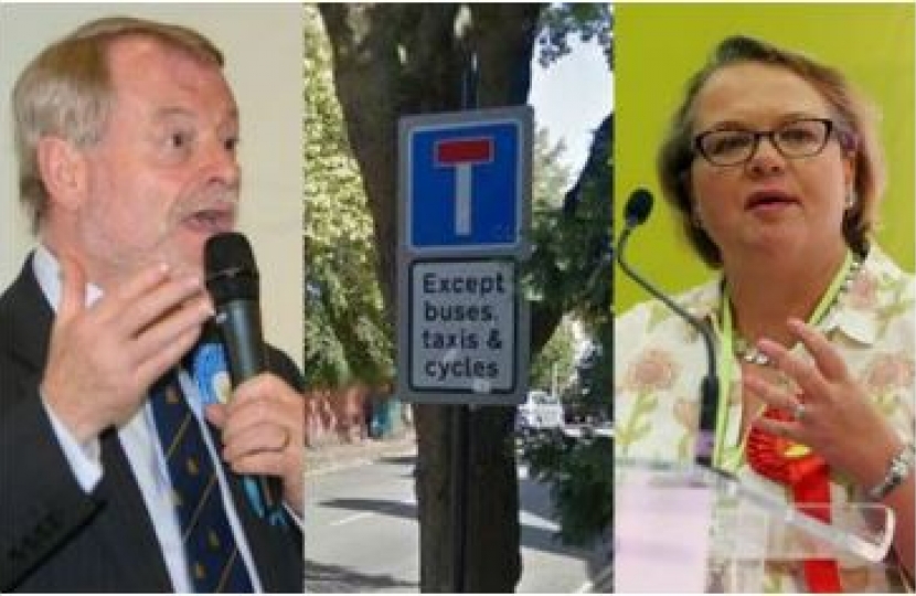 Gay Crookes, bus gate sign and Jayne Innes