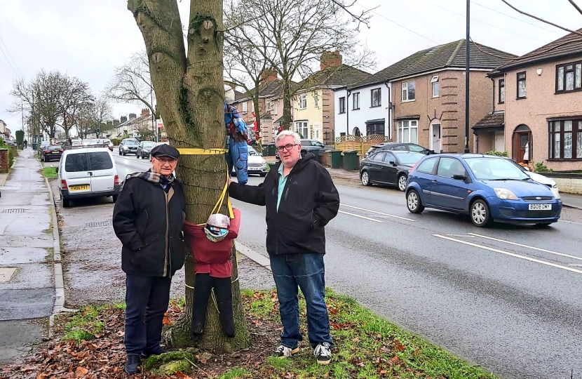 Cllr John Blundell and campaigner Frank Beechey